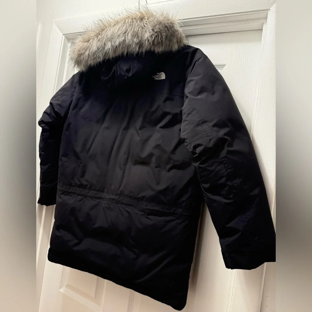 The North Face Men's Black HyVent Jacket size L 14/16